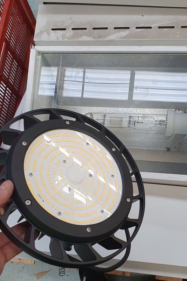 energy saving commercial lighting